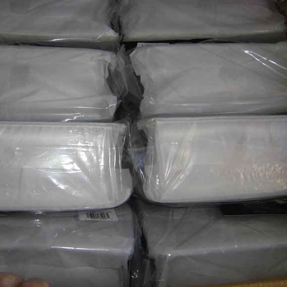 Betsey Johnson Kitsch Million Stars Silver Phone Crossbody Bag New Sealed - Picture 16 of 16